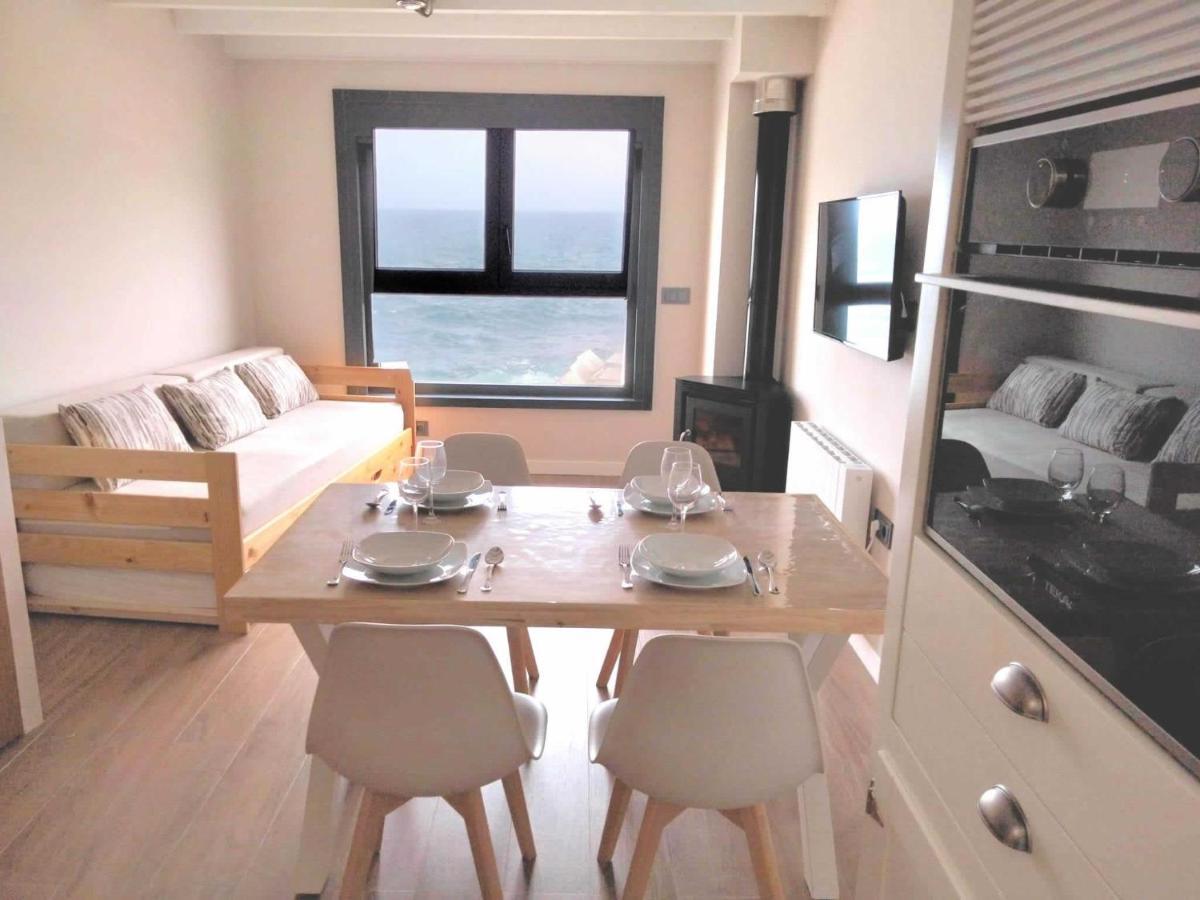 Vila Marina. Casa Marinera Con Terraza Sobre El Mar En Caion Cayón Exterior foto